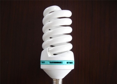 節(jié)能燈壽命長短 消費(fèi)者說了算_焦點(diǎn)家居_選材導(dǎo)購_選材價(jià)格_裝修選材
